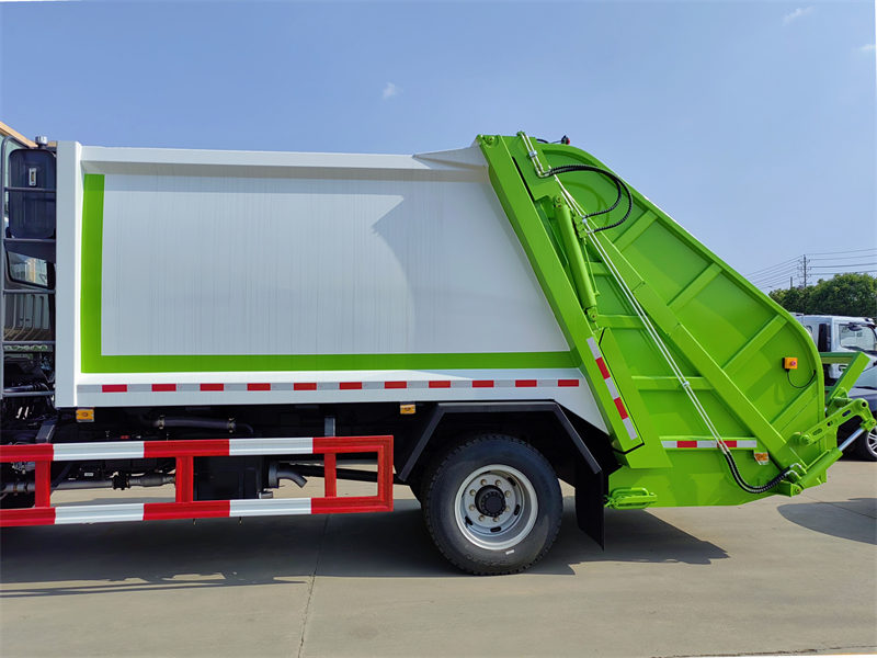 Howo garbage compactor truck