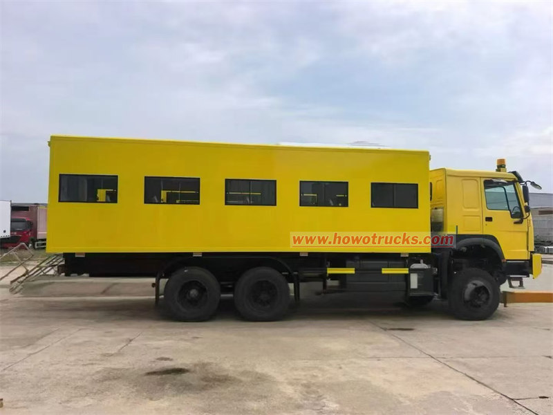 howo 6x6 drive troops carrier truck howo 6x6 drive troops carrier truck