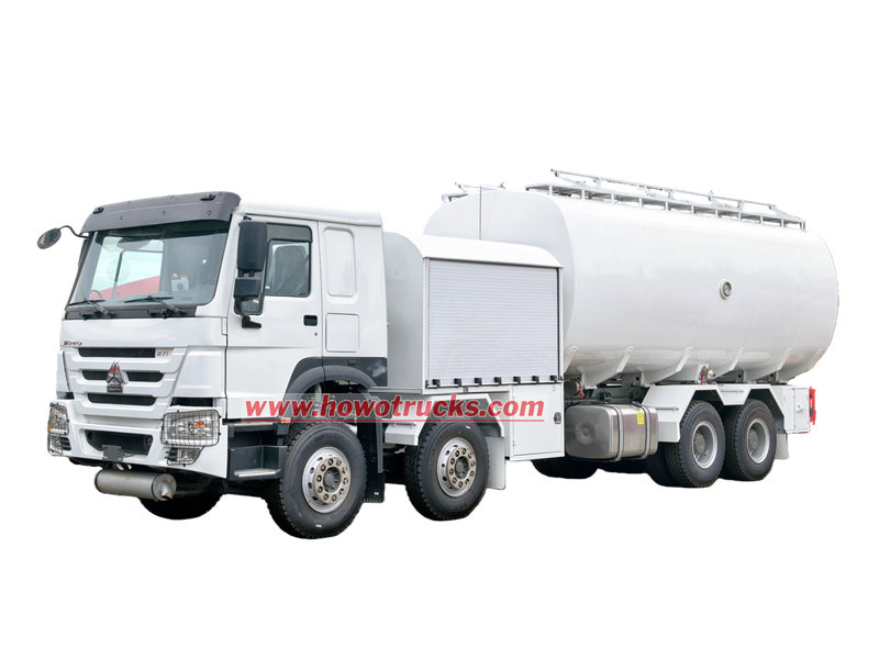 Sinotruk HOWO 8x4 aircraft refueling truck