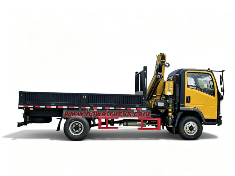 HOWO 5Ton truck mounted hydraulic lifting crane