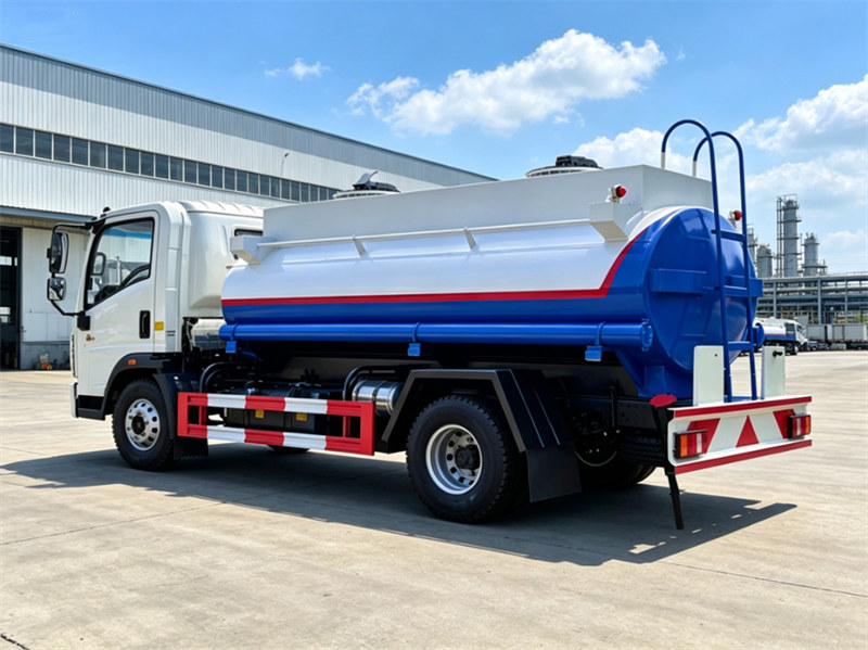 HOWO fuel tank truck HOWO fuel tank truck