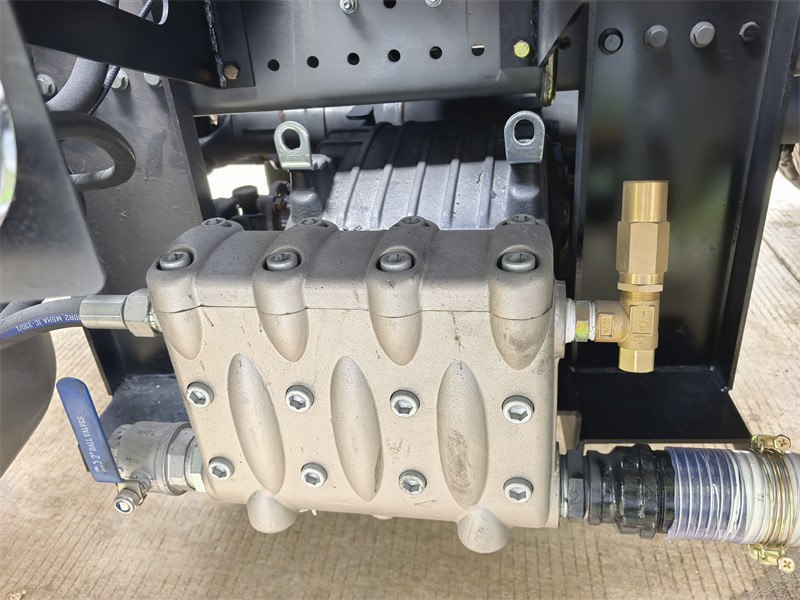 PINFL XV213 five-plunger high-pressure pump